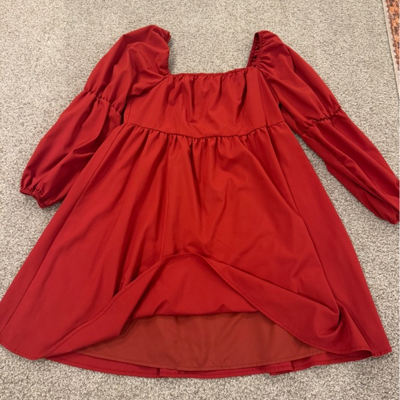 Red square neck long sleeved mini dress size: XL - Picture 2 of 5